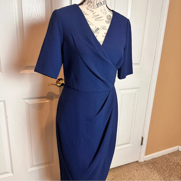 ADRIANNA PAPELL V-Neck Side Ruched Faux Wrap Navy Dress Size 4 Retail $160 - Picture 3 of 15